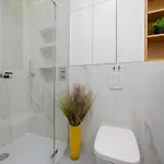 Air-conditioned With Balcony In By Renters *